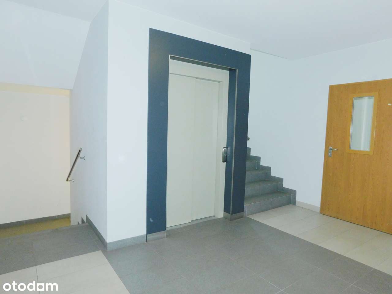 Mieszkanie Nad Jeziorem z Możliwością dokupienia Miejsca Garażowego.-12