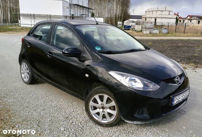 Mazda 2 - 1