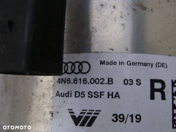 AUDI A8 D5 AMORTYZATOR PRAWY TYŁ 4N6616002B - 4