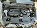 Kia Carens 1.7 CRDi L 7os - 35