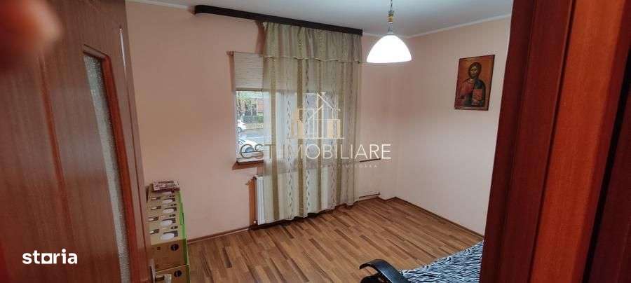 Apartament cu 2 camere zona Dambovita - Imagine principală: 4/8