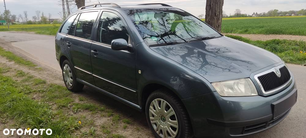 Skoda Fabia 1.4 16V Active - 21