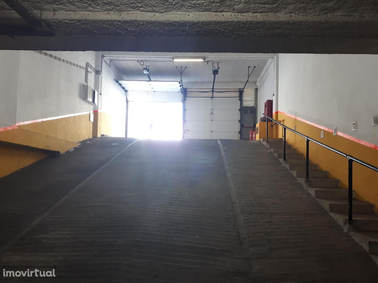 Parking space/Garage em Setúbal, Montijo REF:1558