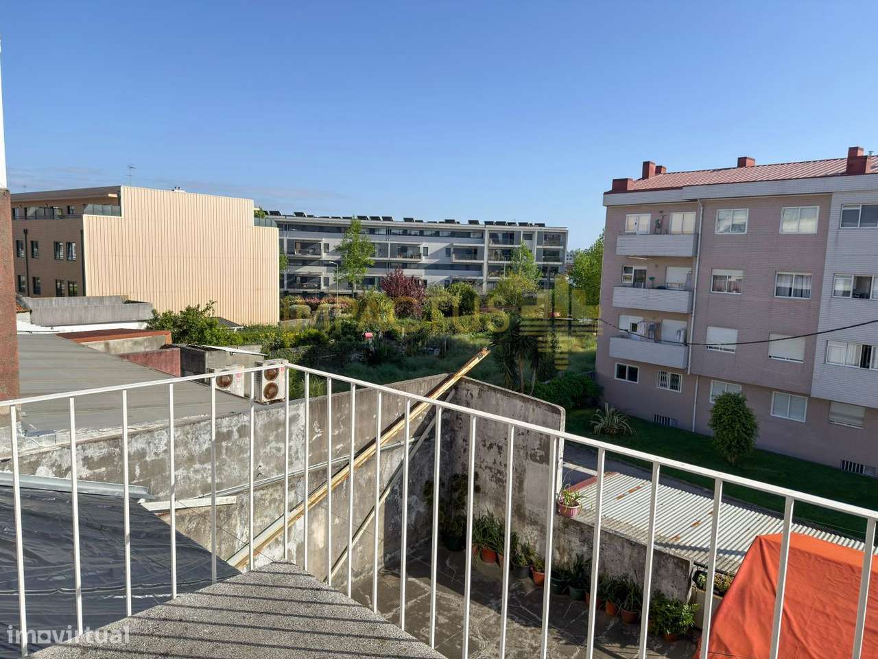 Apartamento T2+1 em Padrão da Légua-21