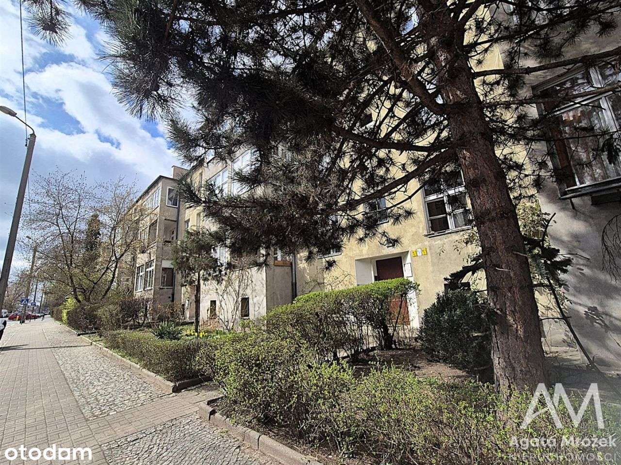 Urocze 2 pok,aneks kuchenny,media miejskie,loggia-19