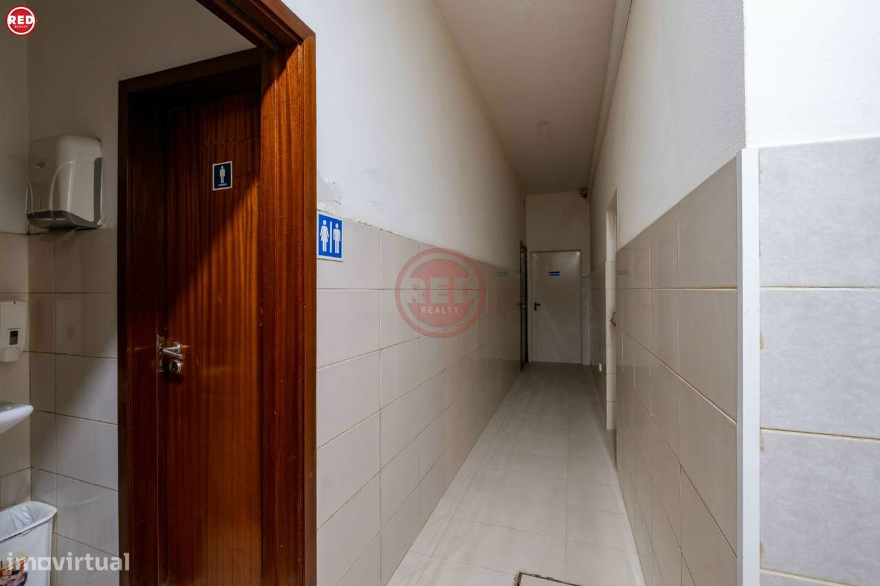 Pão Quente para trespasse próximo a Santo Ovídio - Grande imagem: 4/16