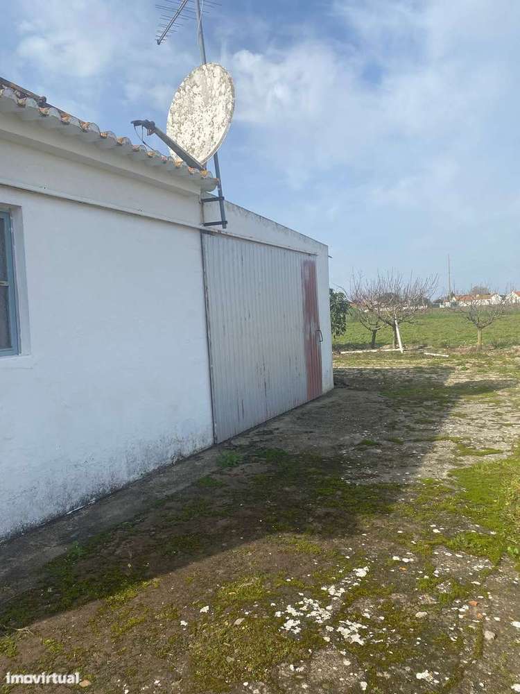 Quintinha com Moradia T2 em Foros Salvaterra-6