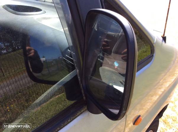Espelho direito Hyundai H1 - 2