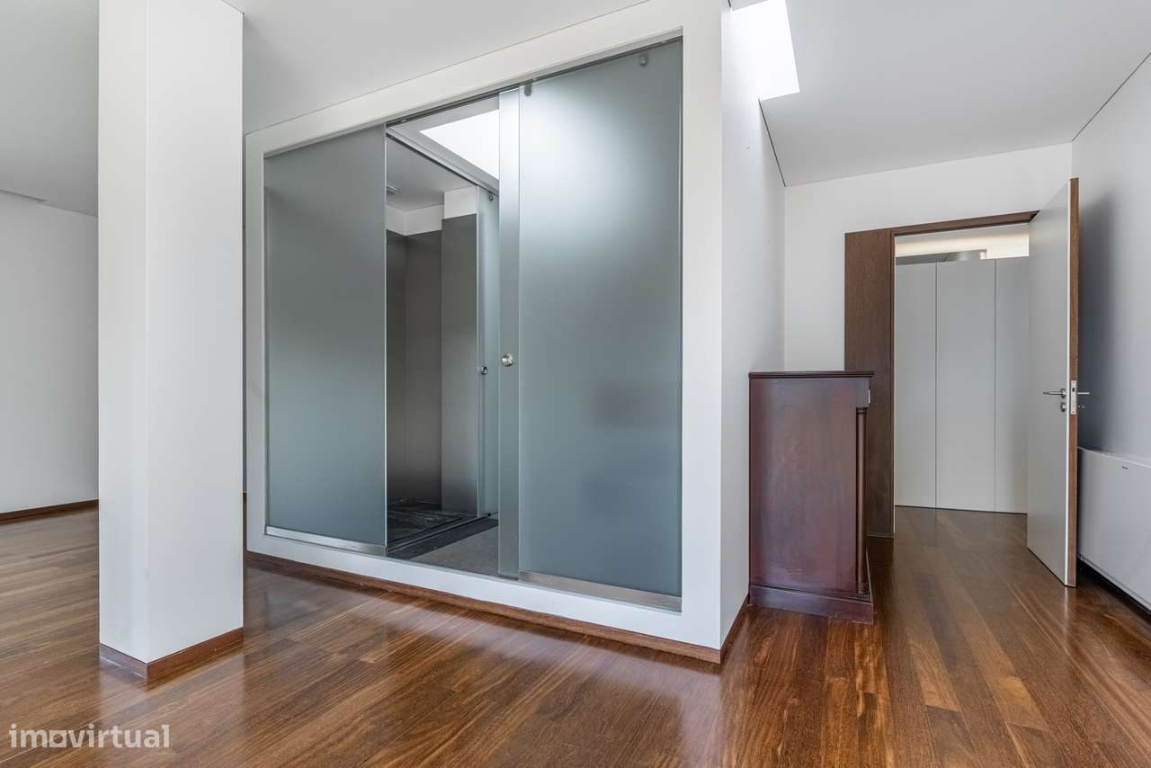 Moradia Individual T4 à venda em Vizela-34