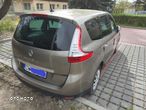 Renault Grand Scenic Gr 1.4 16V TCE Bose Edition - 4