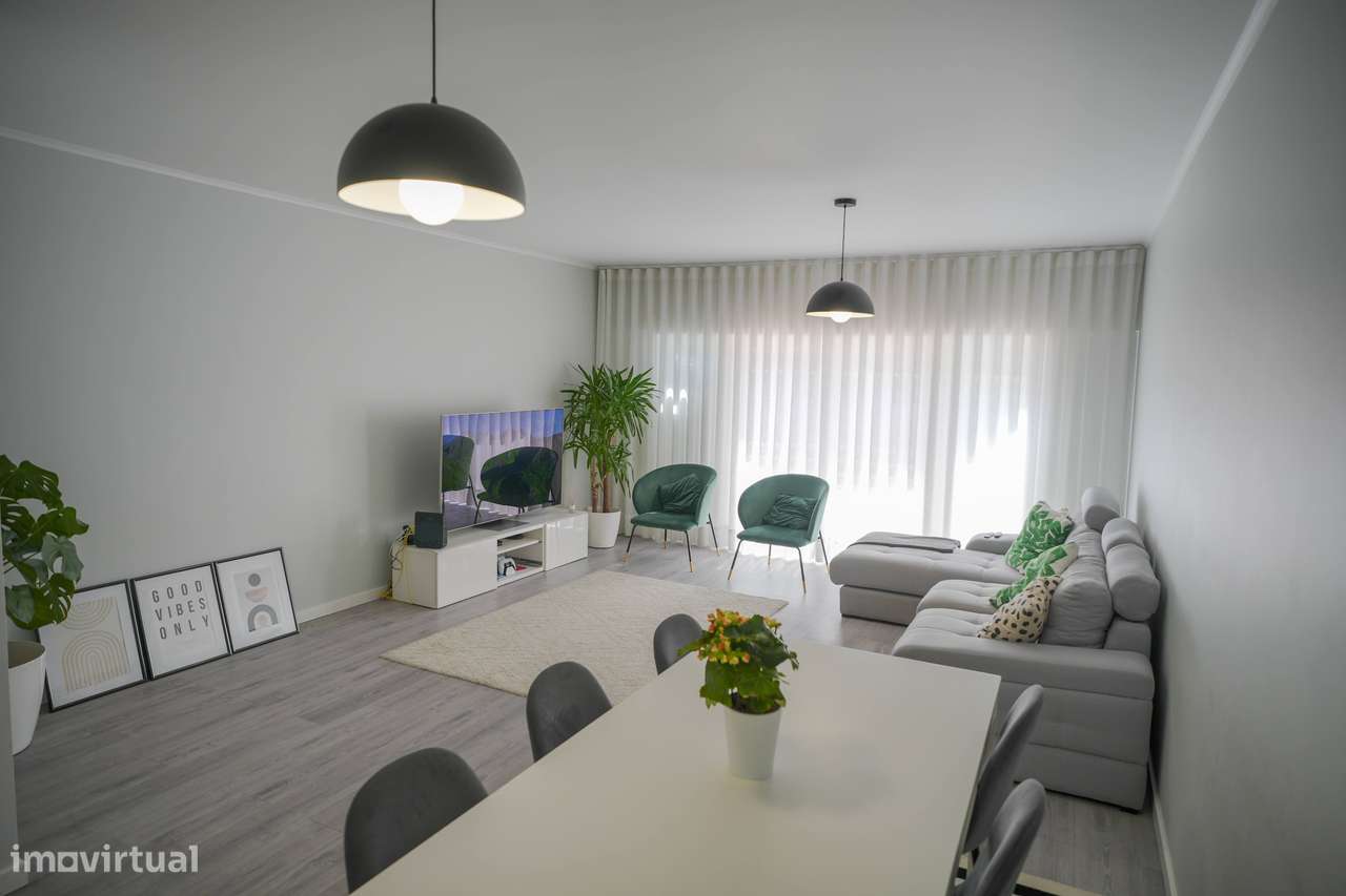 Moradia T5 Mem Martins-1