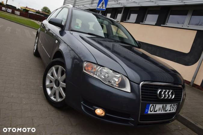 Audi A4 Avant 2.5 TDI - 13