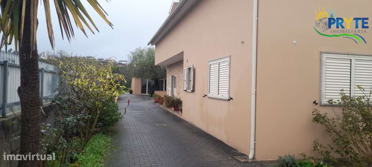 Moradia T3 com suítes e anexo T1 independente em Figueiró dos Vinhos - Grande imagem: 5/14