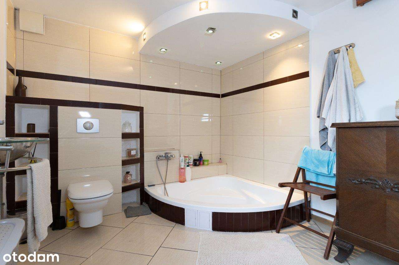 Dom 160m2 w otoczeniu pięknego ogrodu 885m2!-13