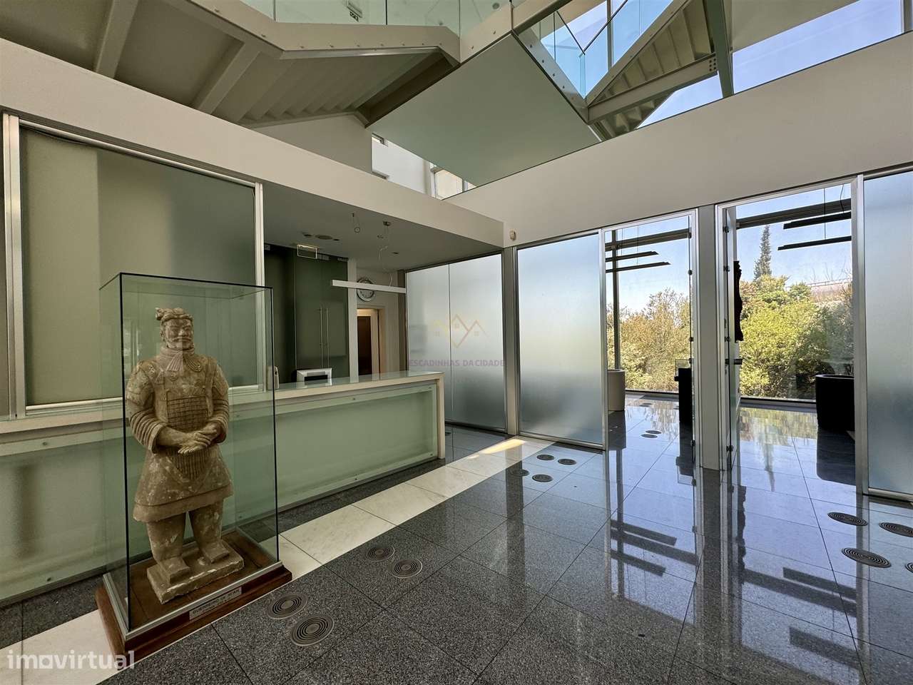 Edifício de escritórios com estacionamento, em Oeiras - Grande imagem: 4/60