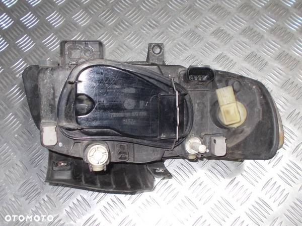 Seat Ibiza II LIFT - lampa przednia lewa - 3