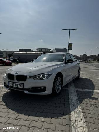 BMW Seria 3 320d Touring Aut. Efficient Dynamics Edition Blue Perf. - 11