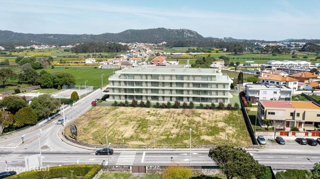 Apartamento T2 com Garagem – Novo, em Esposende-4