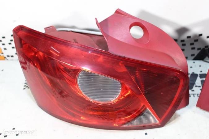 Farolins Seat Ibiza Iv (6J5, 6P1)  Farolim / Farolins Seat Ibiza 6J Em - 6