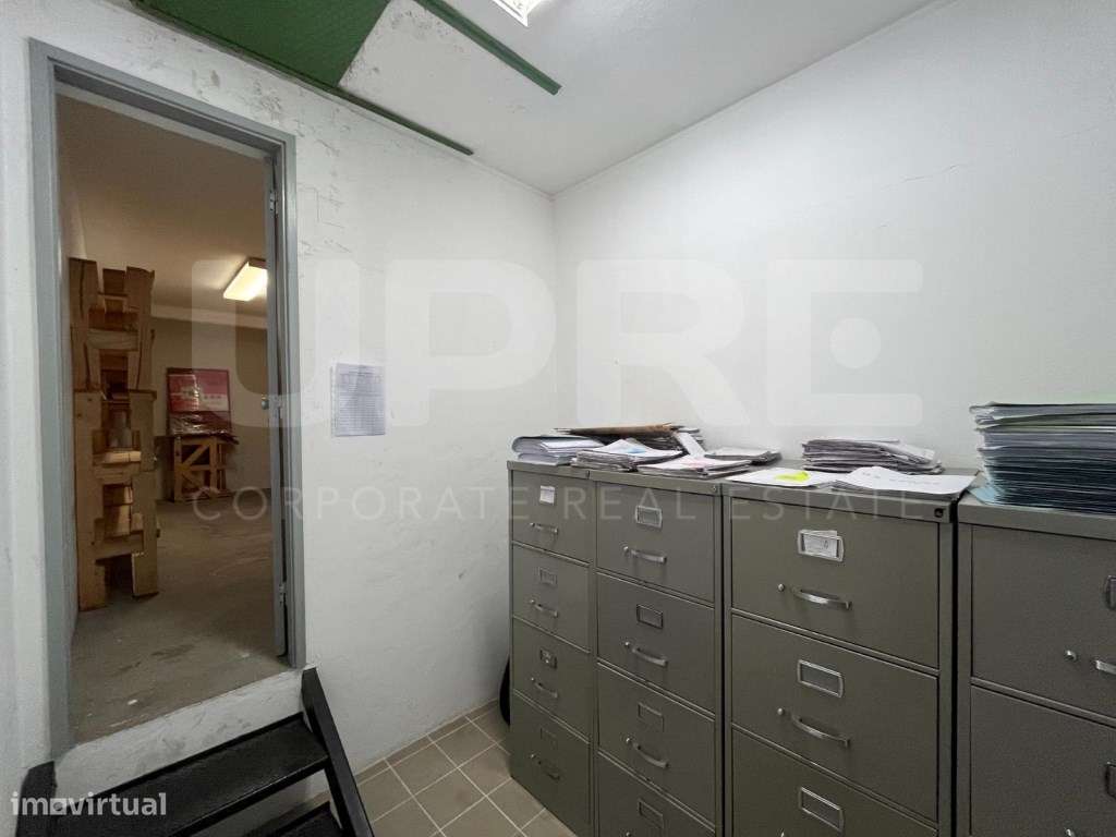 Armazém c/ pontes rolantes| VENDE | VN Gaia (Grijó)-38