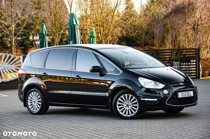 Ford S-Max - 13