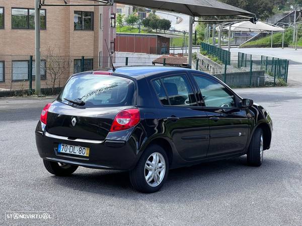 Renault Clio 1.2 16V Dynamique S - 6