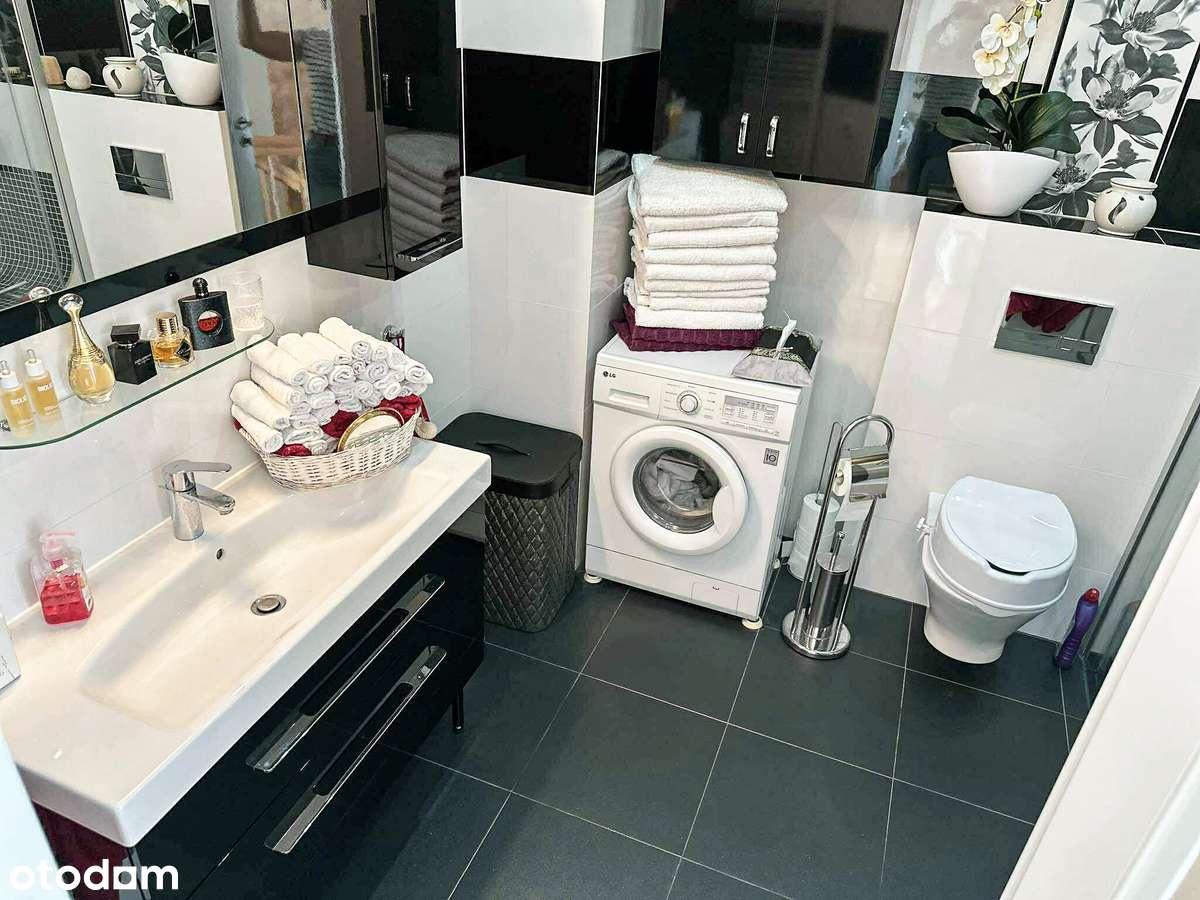 Komfortowy apartament z pięknym tarasem i garażem na Staszica-12