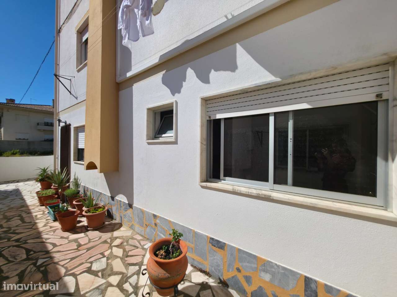 Prédio com 3 andares com utilização independente – Vendas Novas-41