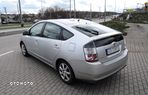 Toyota Prius - 4