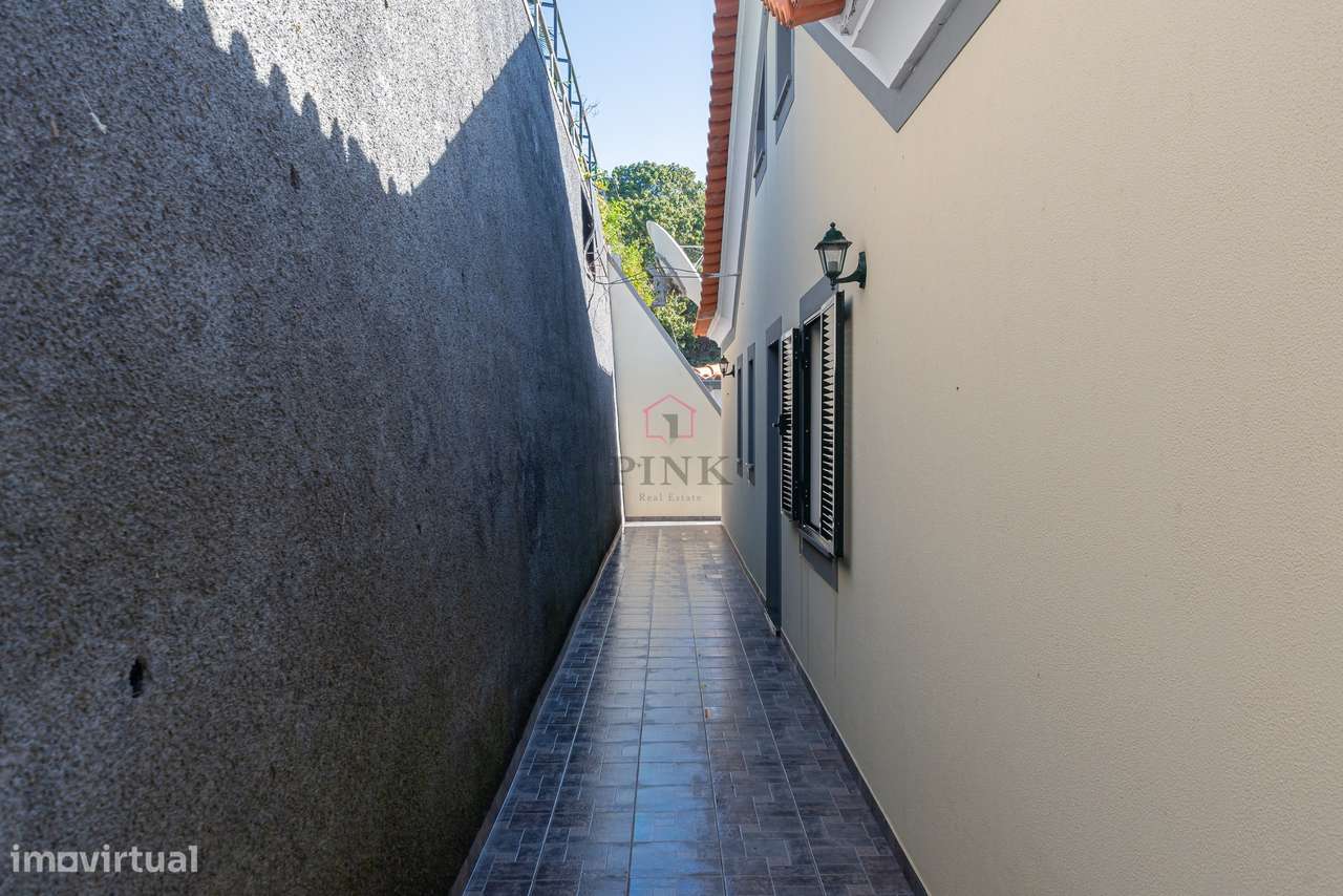 Calheta | Moradia T3 com Vista Mar e Terreno Extra-38