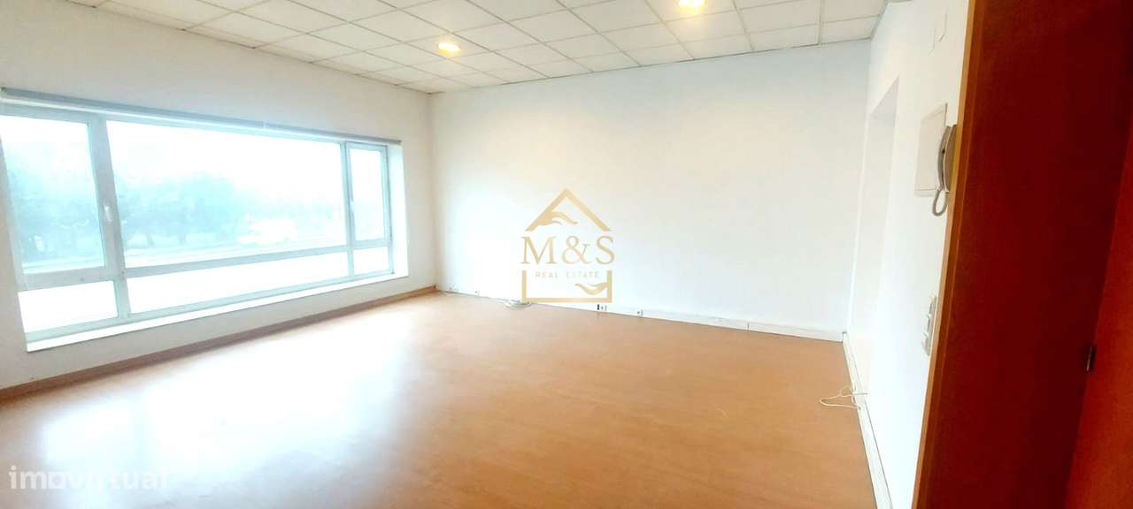 Escritório Privativo com Lug.Garagem - Paranhos - Porto - Grande imagem: 4/4