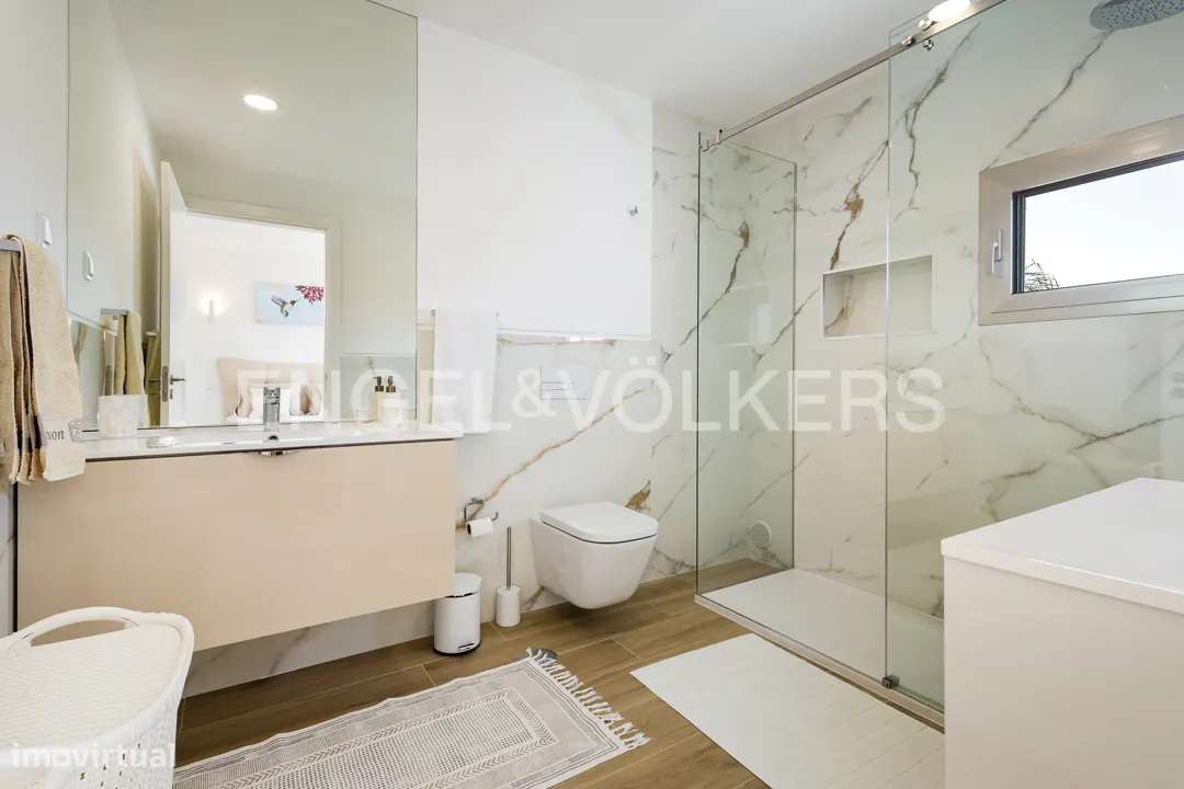 Moderna moradia em banda V3 com piscina privada-14