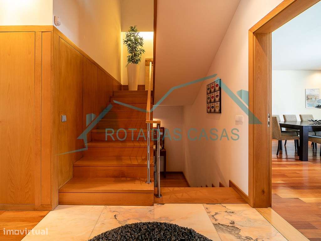 MORADIA T5 MOREIRA - MAIA-10