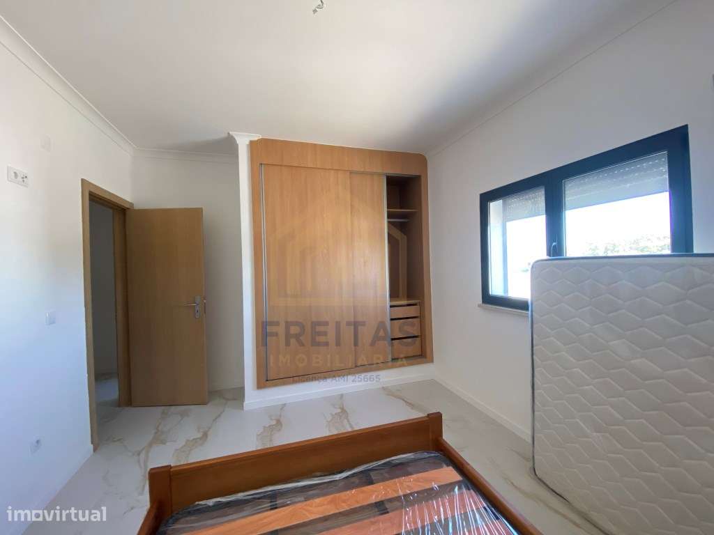 Moradia em Santo Estevão-9