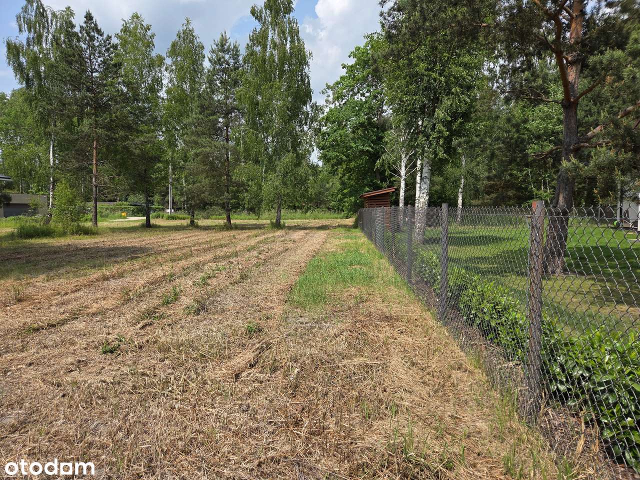 Dwie działki budowlane przy lesie, media, sprzedaż łączna-3