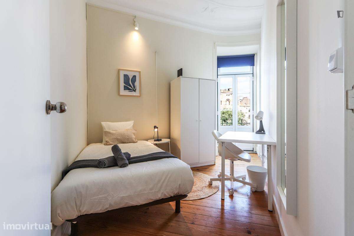 Quarto - localizado em Arroios Lisbon - Grande imagem: 2/10