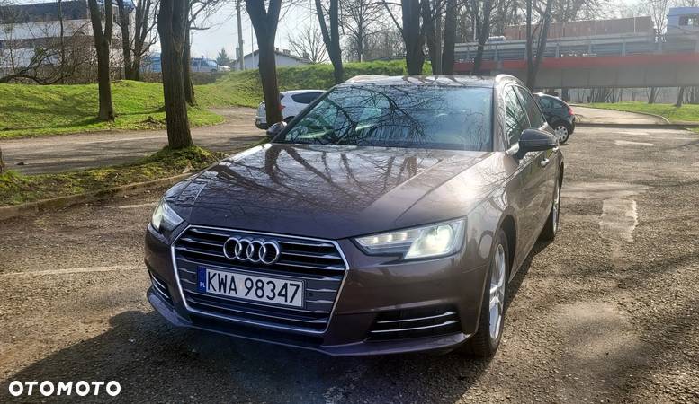 Audi A4 2.0 TDI Design S tronic - 2