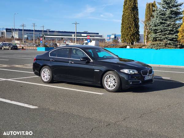 BMW Seria 5 520d - 7