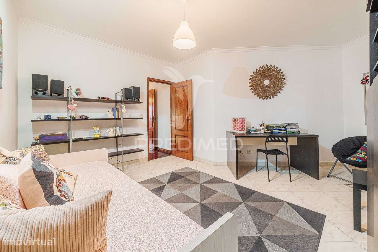 Apartamento | 4 assoalhadas | Massamá - Grande imagem: 4/40