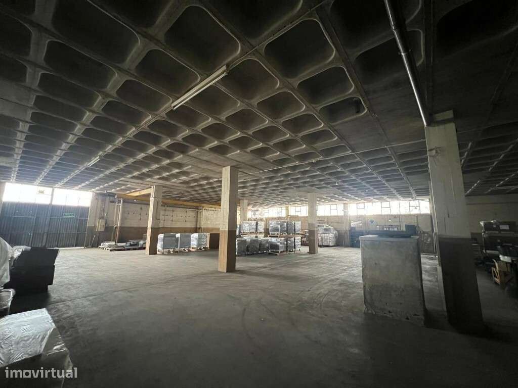 Armazém para venda em Queluz de Baixo - Barcarena - Oeiras - Grande imagem: 4/8