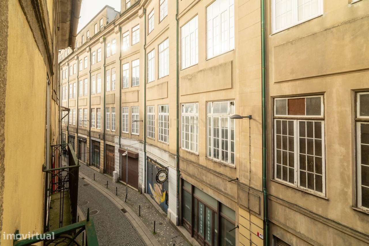 Prédio no Centro do Porto | Rua Conde de Vizela-7
