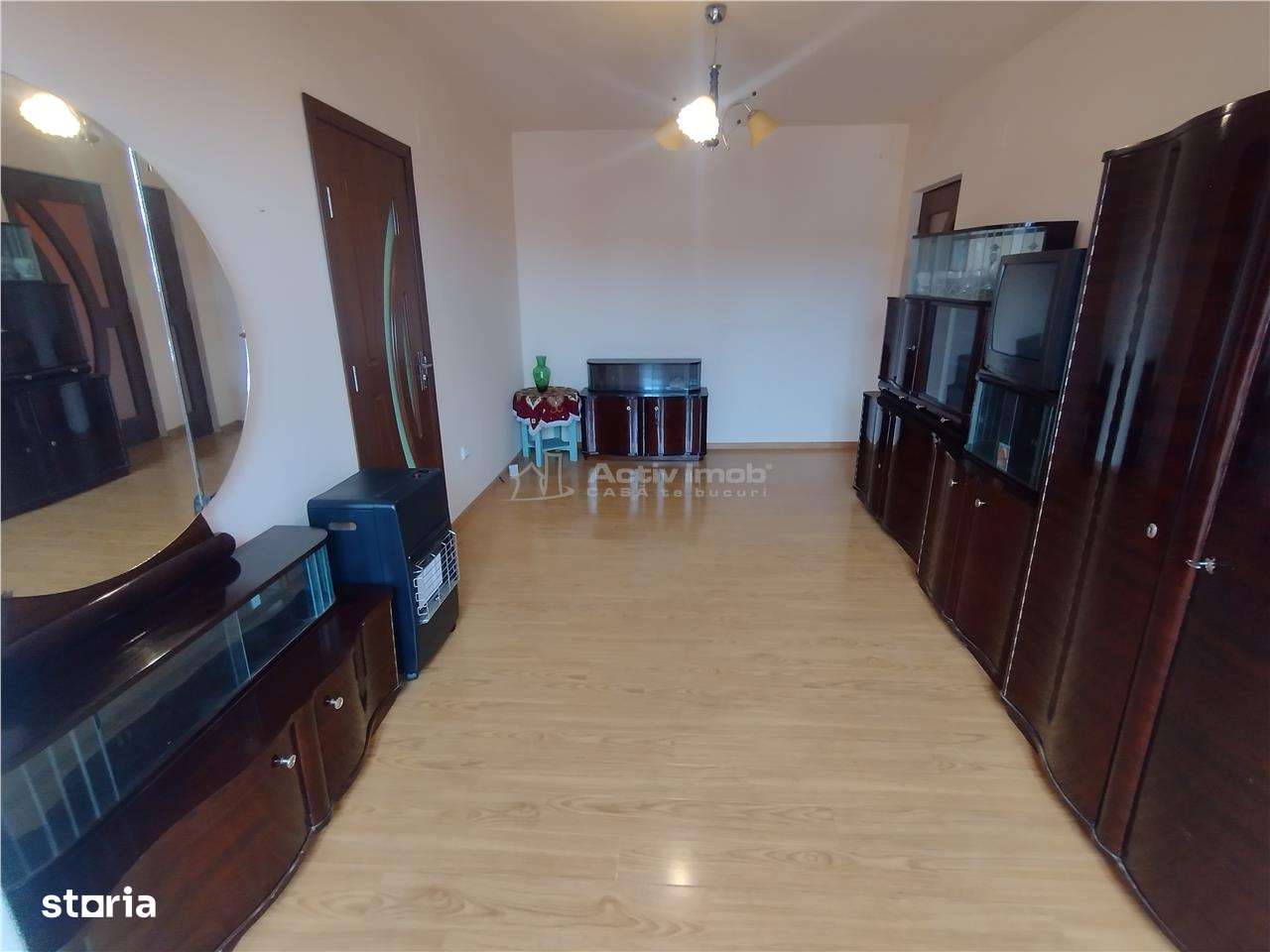 Oravita, 2 Camere, Cf Sporit, Mobilat, Zona Garii - Imagine principală: 3/15