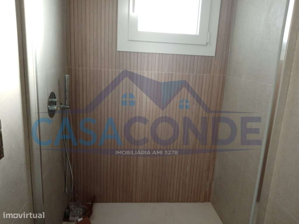 Moradia Isolada Duplex C/Piscina-43