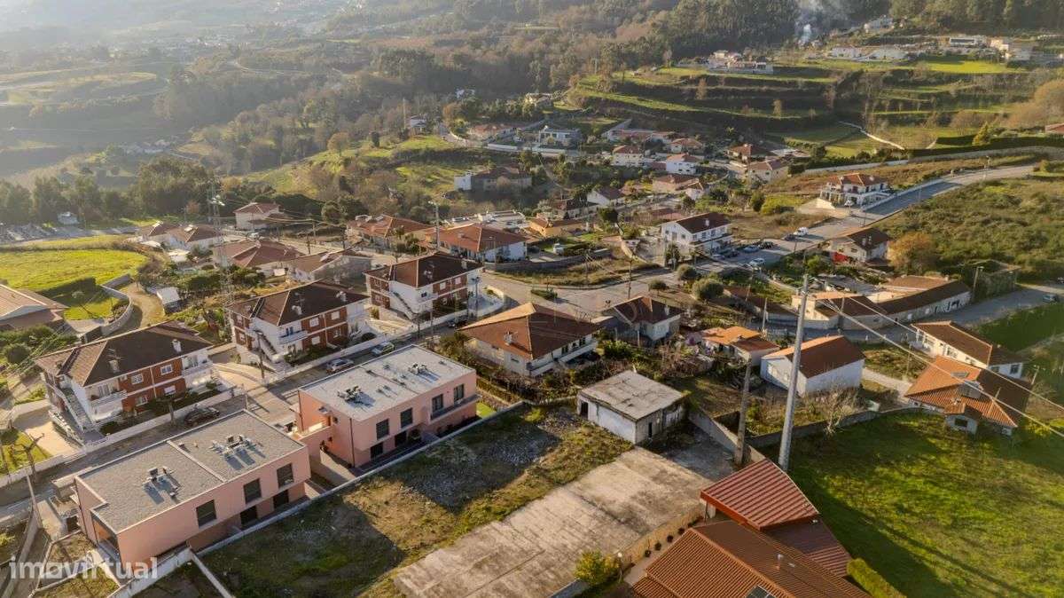 Moradia 3T Calvos, Guimarães (Bi-Familiar)-39