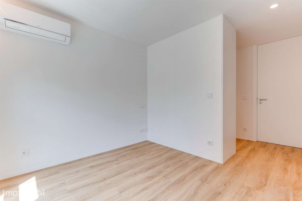 Apartamento T3 no empreedimento Eleven, Mafamude, Vila Nova de Gaia-24