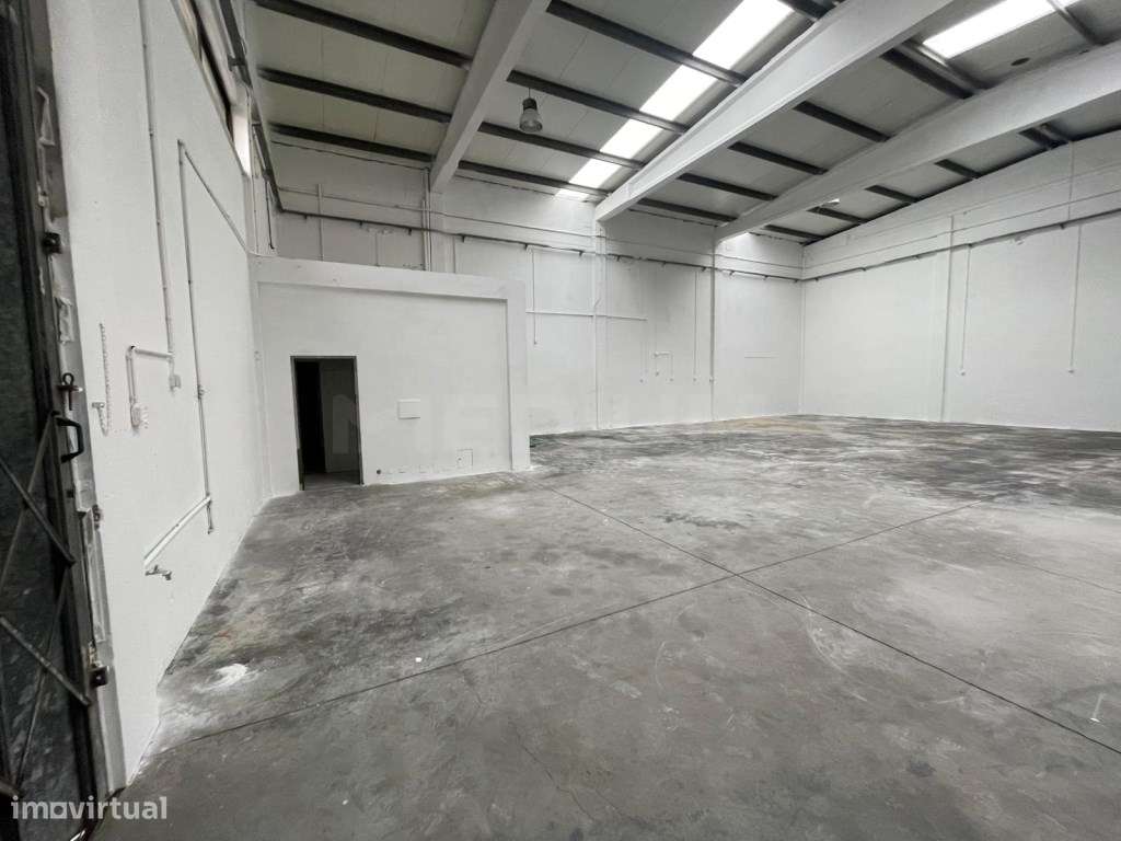 Armazém em Ribeirão - Grande imagem: 4/11