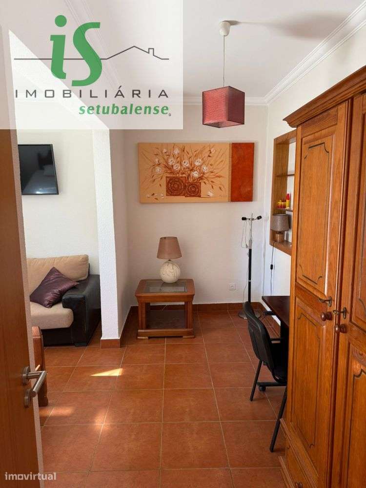 MORADIA T4 NO CENTRO DA COMPORTA ( A  POUCOS PASSOS DO HOTEL E DAS PRA-7