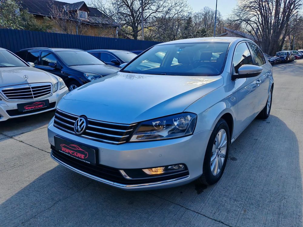 Volkswagen Passat 1.4 TSI BlueMotion Technology Comfortline 2013
