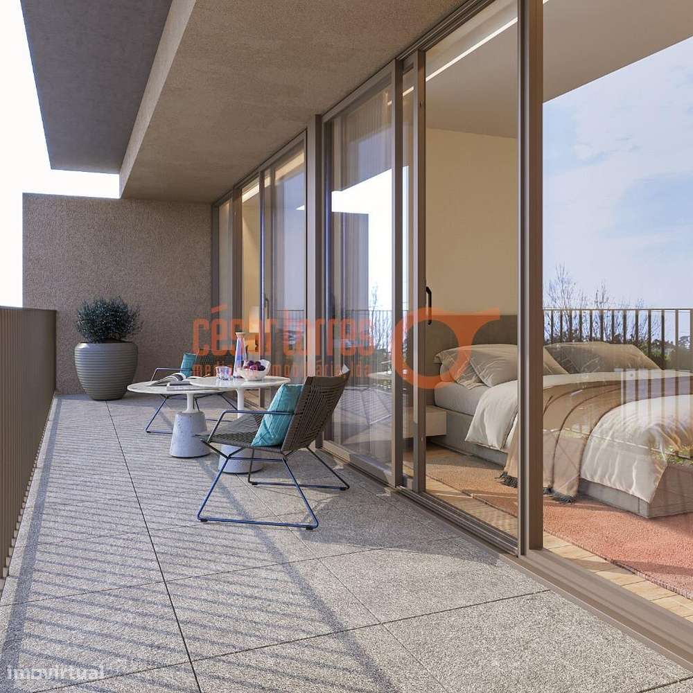 Moradia T4 na Aguda, aproximadamente a 800 metros da praia!-16