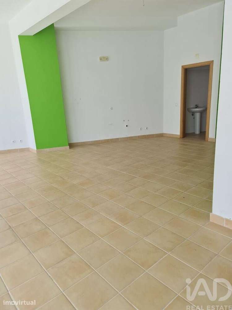 Loja / Estabelecimento Comercial em Sesimbra (Castelo) de 77,00 m2 - Grande imagem: 4/4